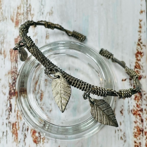 Jewelry - Silver Leaf Bracelet